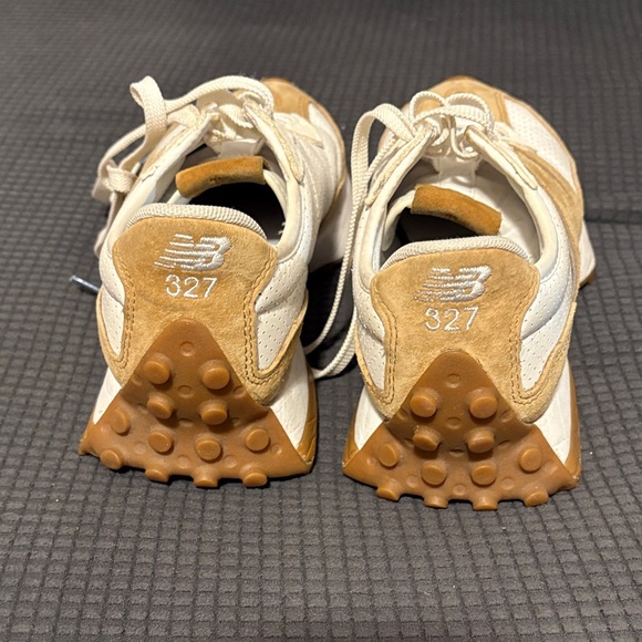 New Balance Tan and White Athletic Shoes - Picture 2 of 7